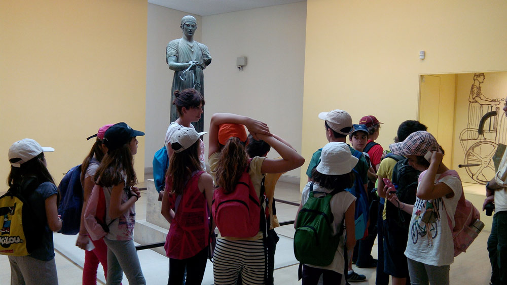 Οι μαθητές της Δ΄ τάξης στο Μουσείο των Δελφών